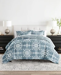 ienjoy Home Ultra Soft Daisy Medallion Reversible 2- Pc. Comforter Set, Twin