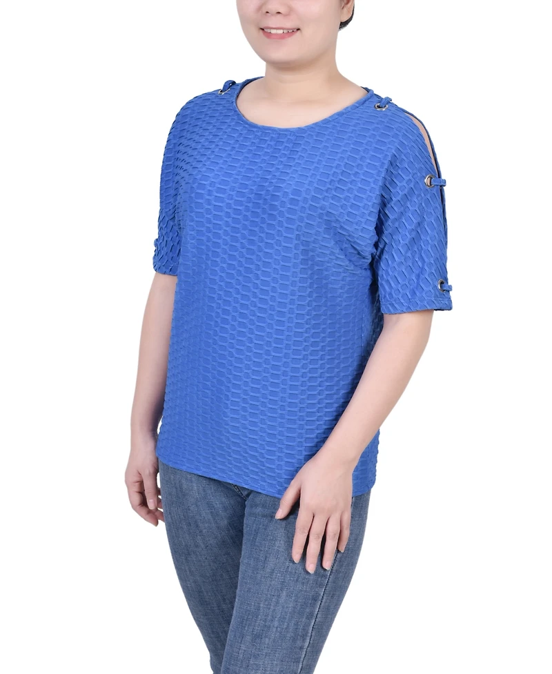 Ny Collection Petite Short Sleeve Honeycomb Textured Grommet Top