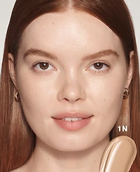 Futurist Soft Touch Brightening Skincealer Concealer with Vitamin C