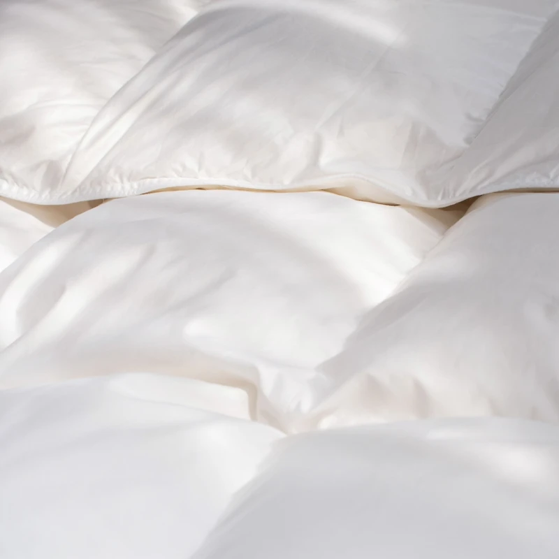Extra Warm 700 fill Power Luxury White Duck Down Duvet Comforter