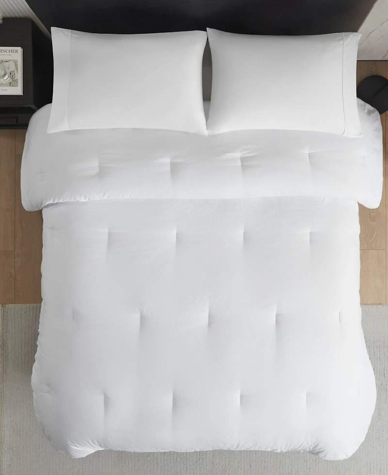 Madison Park Honeycomb Textured Oversized Down Alternative Comforter, King/California King