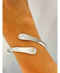 Engraved Paw Bracelet Furry Friends Bangle