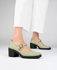Journee Collection Women's Gladys Lug Sole Mary Jane Pumps