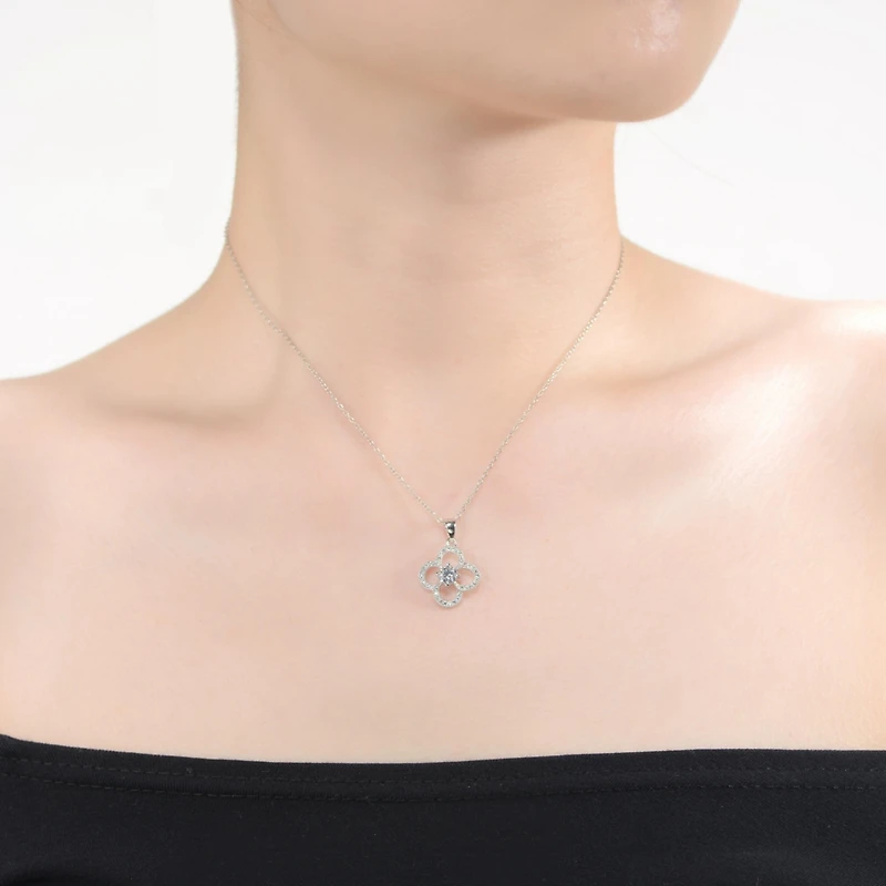 Elegant White Gold Plated Flower Shape Cubic Zirconia Pendant Necklace