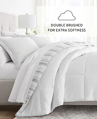 ienjoy Home Vertical Stripe 3-Piece Comforter Set, Full/Queen