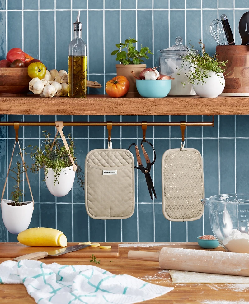 KitchenAid Asteroid Pot Holder 2-Pack Set, 7" x 10"