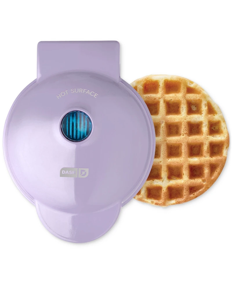 Dash DMW001 Mini Waffle Maker