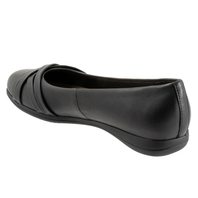 Trotters Daphne Flat