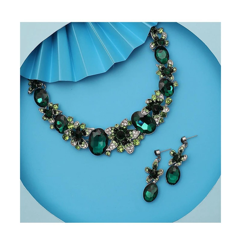 Sohi Women's Green Maxi Stone Necklace And Earrings (Set Of 2)