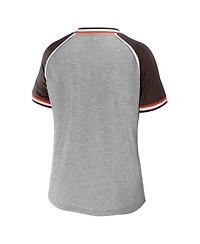 Women's Wear by Erin Andrews Heather Gray Distressed Cleveland Browns Cropped Raglan Throwback V-Neck T-shirt