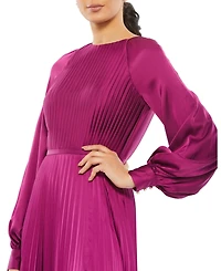 Mac Duggal Women's Ieena Long Sleeve Pleated High Neck Gown