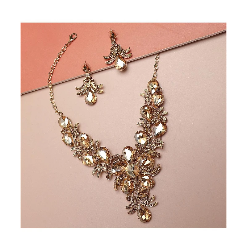 Sohi Women's Gold Teardrop Cluster Necklace And Earrings (Set Of 2)