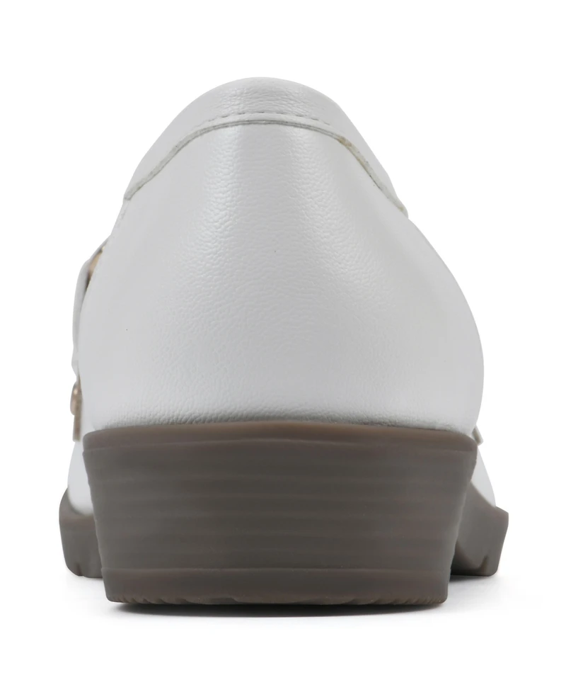 Cliffs by White Mountain Women's Galeena Chain Detail Flat