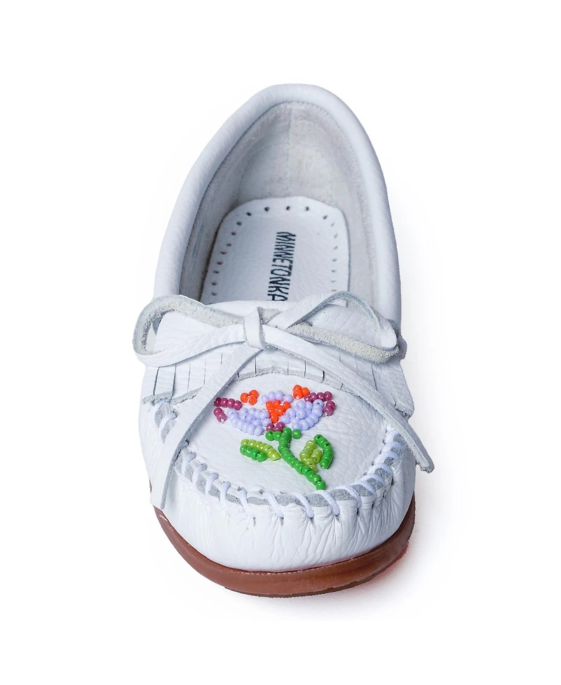 Minnetonka Women's Ziigwan Waabigwan Beaded Moccasins