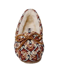 Minnetonka Women's Cally Patterned Slippers