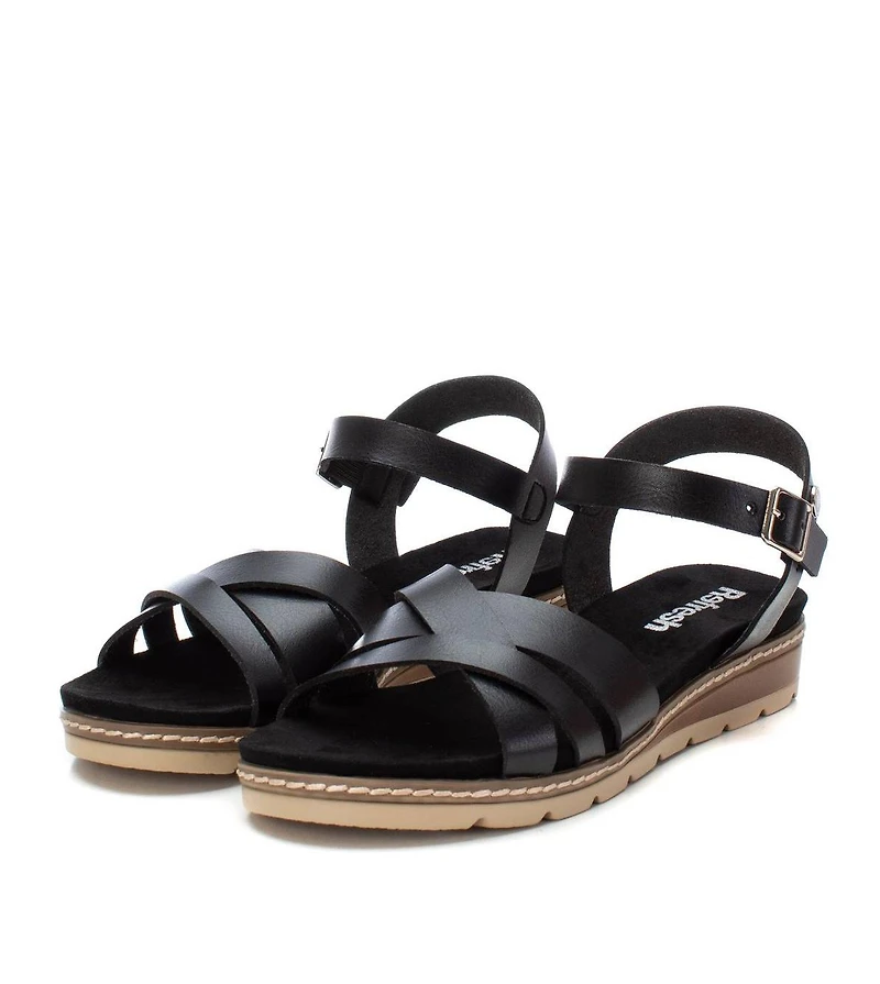 Women's Flat Strappy Sandals By Xti