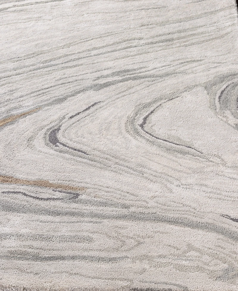 Surya Kavita 23252 5'x7'6" Area Rug