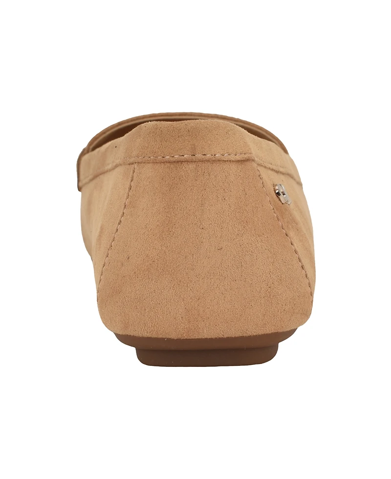 Calvin Klein Women's Lunya Slip-On Casual Flat Loafers