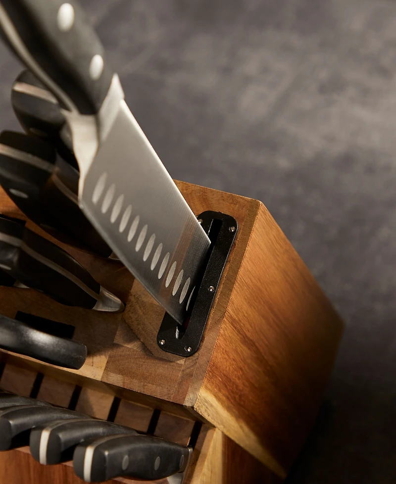 Chicago Cutlery Insignia Classic 18-pc Knife Set with Block and Built-In Sharpener