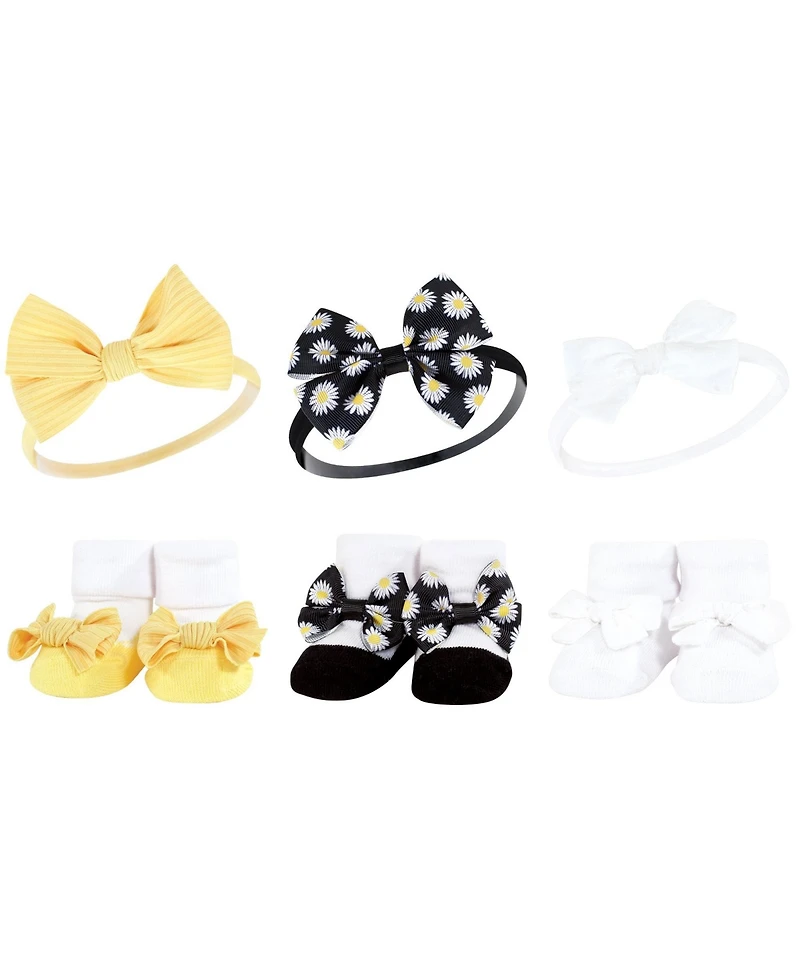 Hudson Baby Girls Charming Coordinated Set Headband & Socks