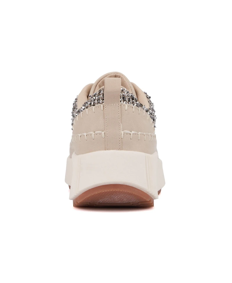Women's Twyla Low Top Sneakers