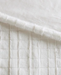 Sharper Image Heated Faux-Fur Throw, 50" x 60"