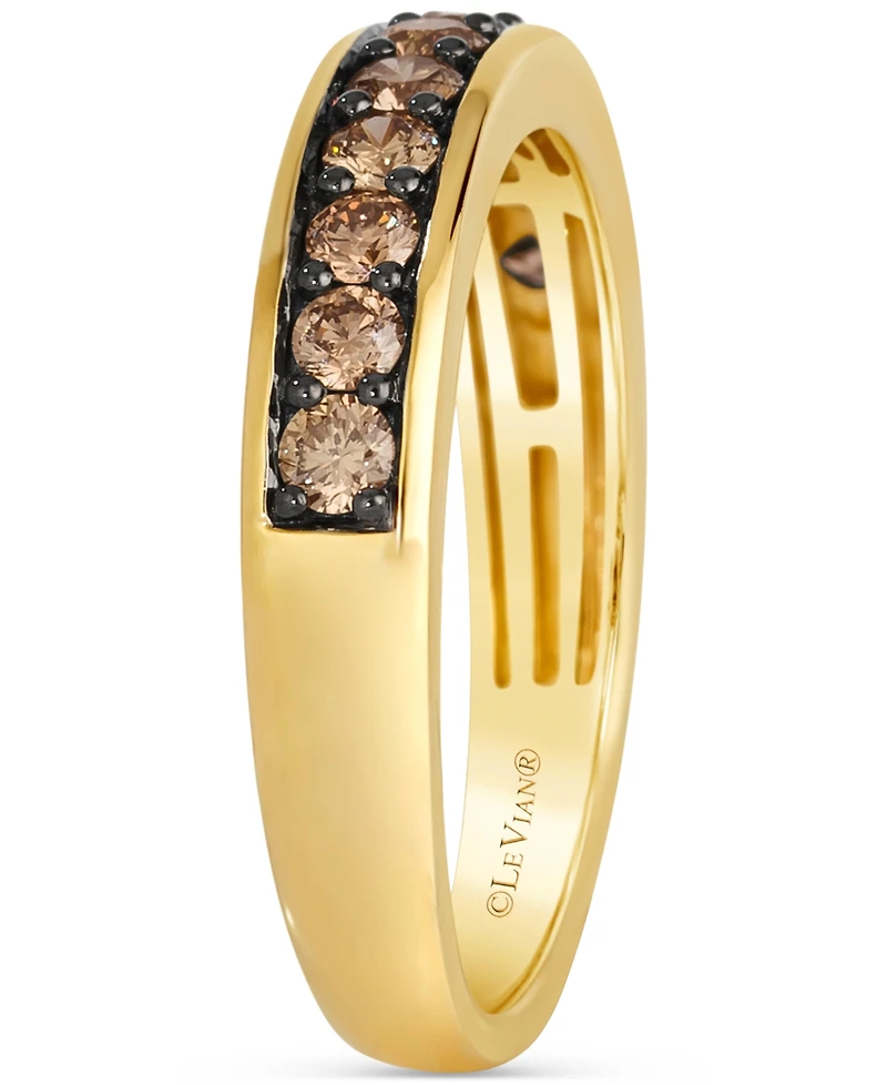 Le Vian Chocolatier Men's Chocolate Diamond Band (7/8 ct. t.w.) in 14k Gold