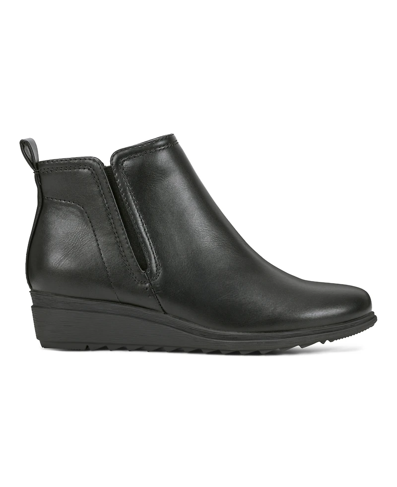 Easy Spirit Women's Yuna Round Toe Casual Wedge Booties