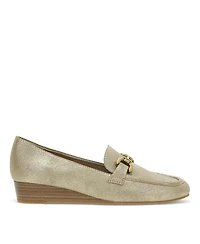 Baretraps Women's Caddie Loafer