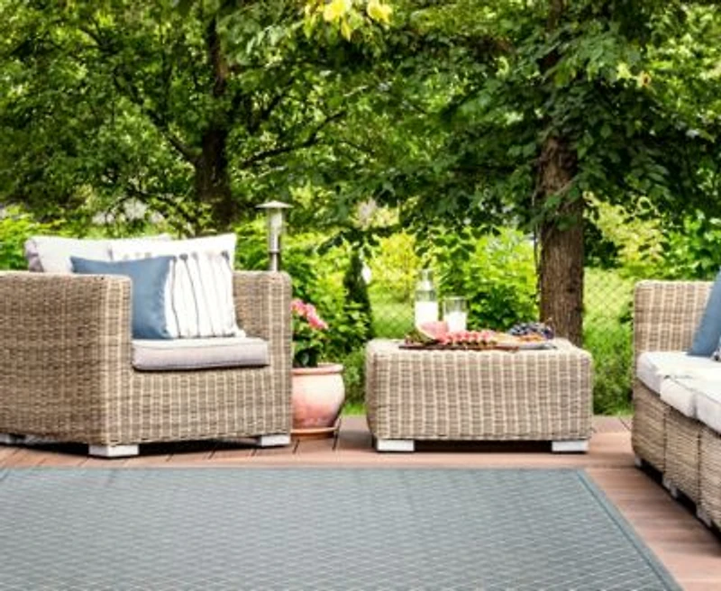 Liora Manne Carmel Diamonds Rug Collection