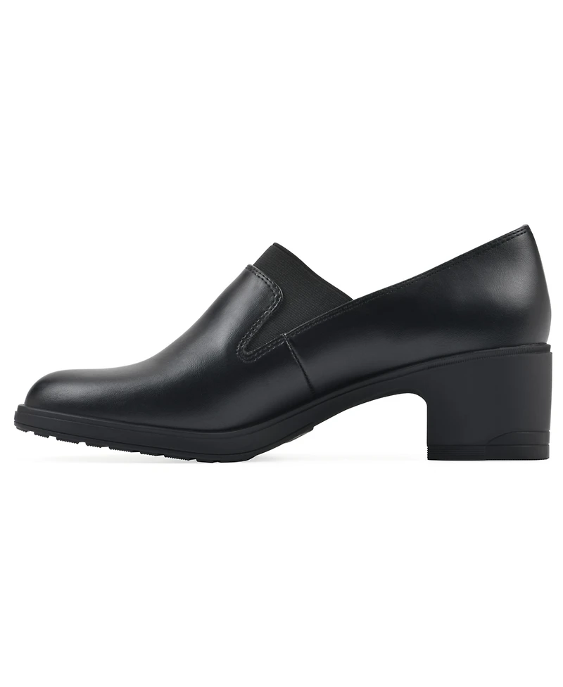 Cliffs by White Mountain Women's Hunton Shooties