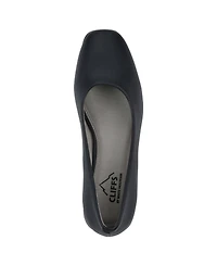 Cliffs by White Mountain Women's Quintesa Block Pumps