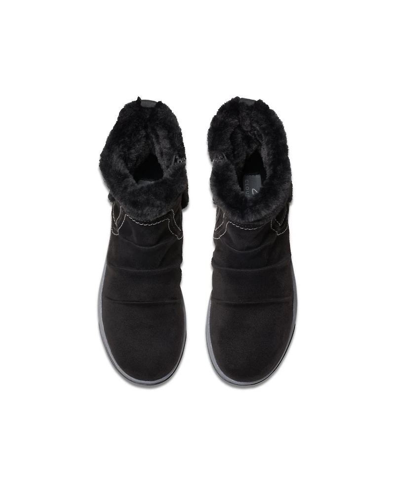 Clarks Women's Cloudsteppers Breeze Cozy Boots