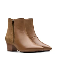 Clarks Women's Collection Ellanie Vibe Boots