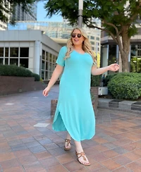 Plus Short Sleeve V-neck Maxi Dress