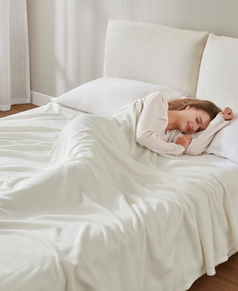 Madison Park Microfleece Blanket