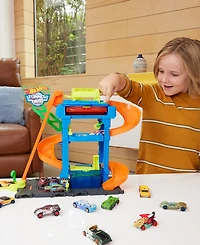 Hot Wheels City Tunnel Twist Car Wash Color Shifters Vehicle