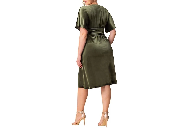 Women's Plus Angelic Velvet Midi Cocktail Dress with Pockets