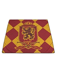 Oniva Harry Potter Gryffindor Impresa Picnic Blanket, 60" x 50"
