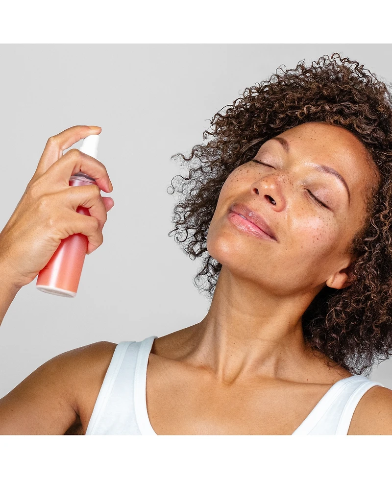 PUR Lit Mist Illuminating Setting Spray