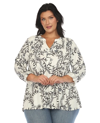 White Mark Plus Paisley Button Front Tunic Top