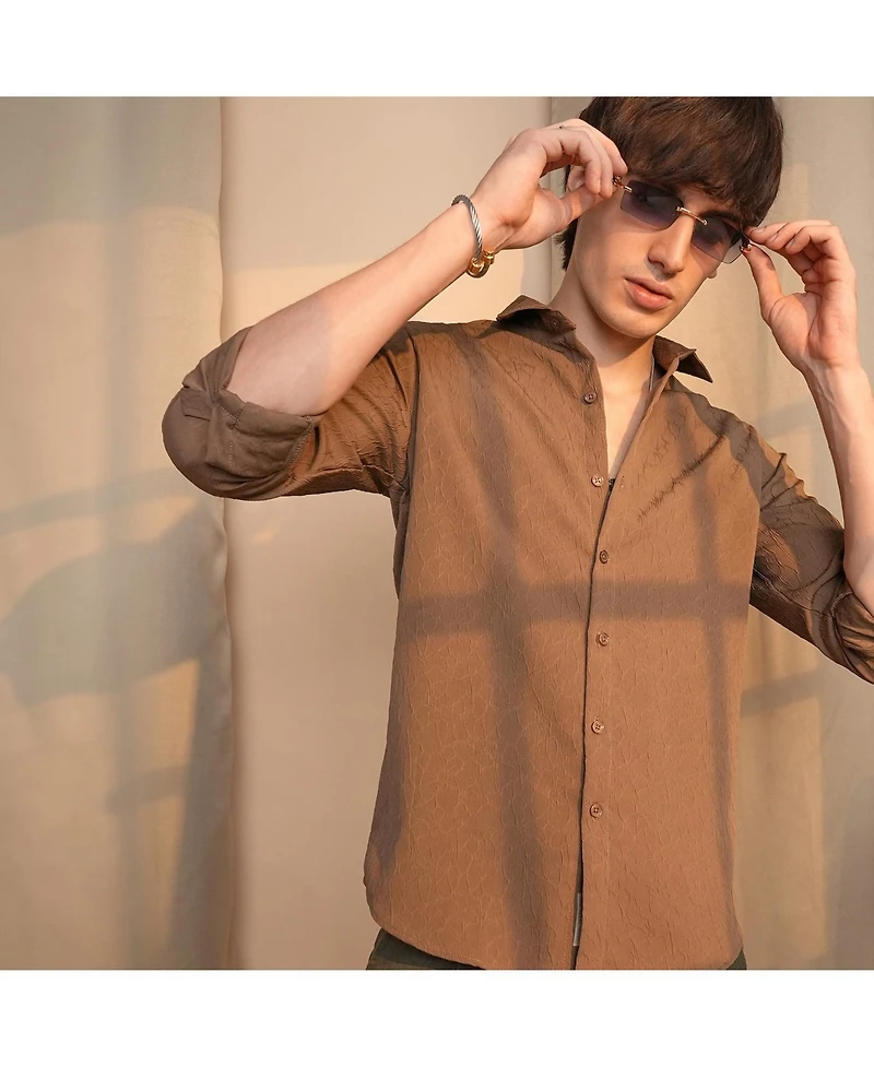 Campus Sutra Men's Ash Brown Veined-Textured Shirt