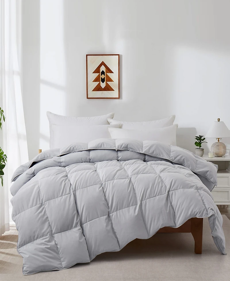 Unikome Warm and Cozy 360 Thread Count All Season Down and Feather Fiber Comforter