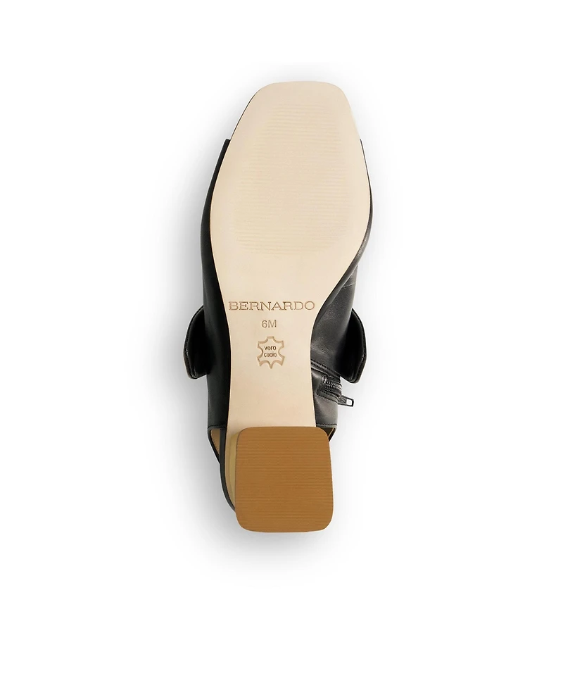 Bernardo Footwear Lizzie Heel