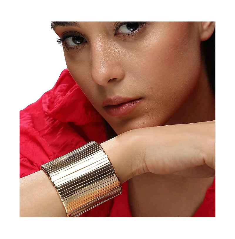 Sohi Women's Ribbed Statement Bracelet
