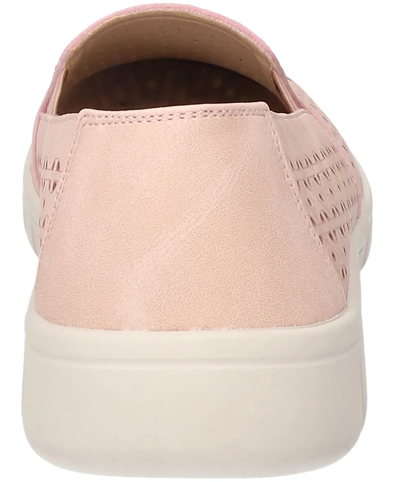 Easy Street Women's Mosaic Slip-Resistant Sneakers