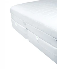 CleanBrands Platinum Zippered Encasing Quilted Mattress Pad