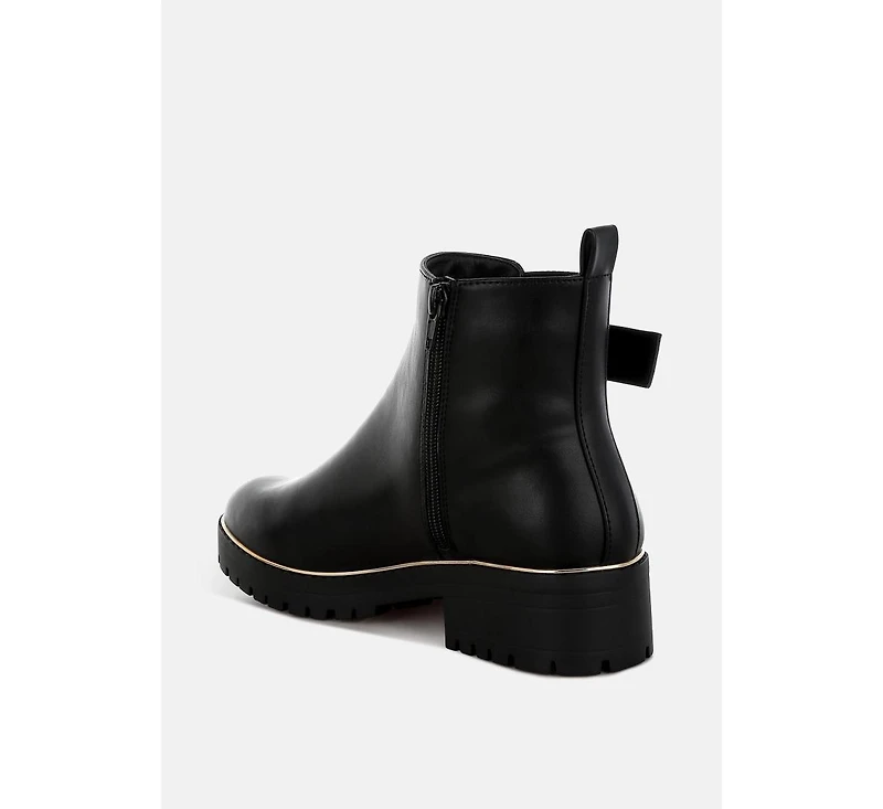 Antorin Chunky Buckle Detail Ankle Boots Women