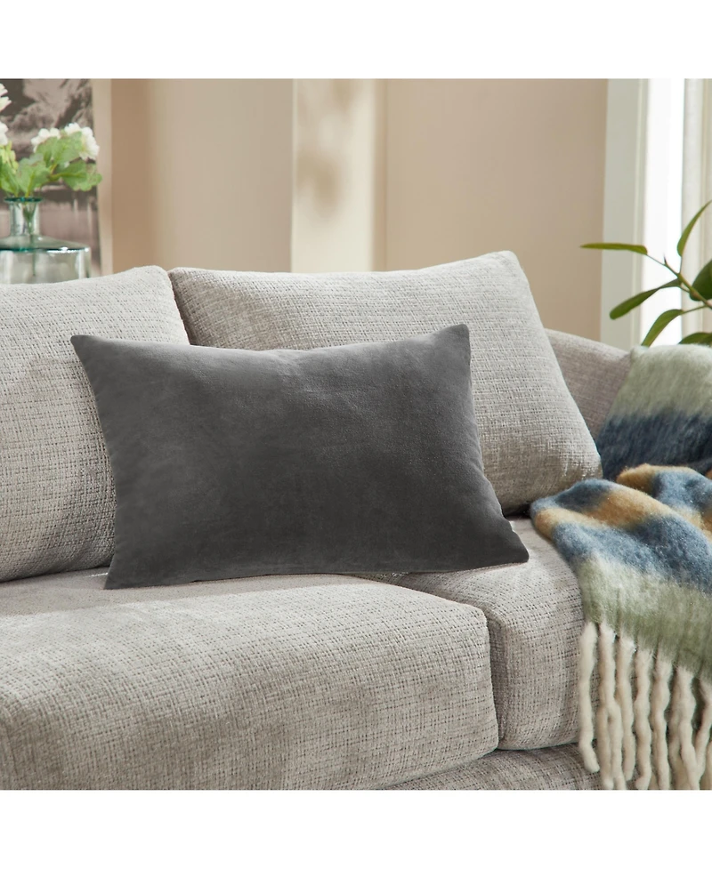 Ihi Home Stella Plush Velvet Decorative Pillow Cover, 14" x 20"