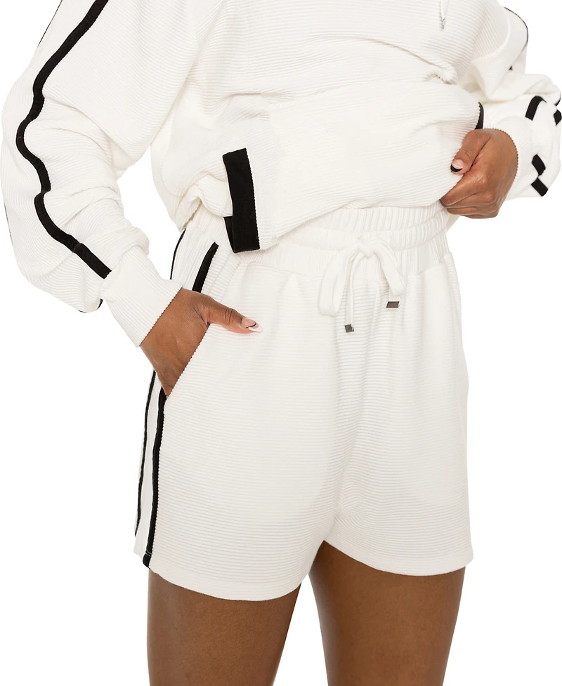 Gameday Couture Women's Cream Oklahoma Sooners Down, Set, Go Pullover Hoodie and Shorts Set